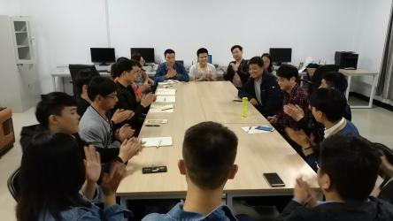 师生座谈会