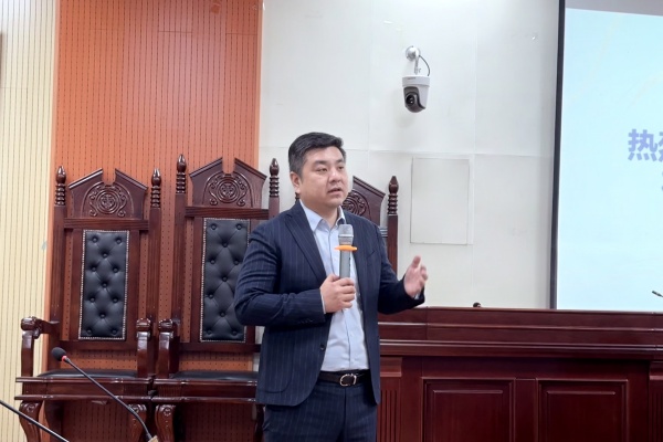 【法律实务大讲堂】省律协副会长、河南天欣律师事务所主任马斌 到政法学院做律师调解专题讲座