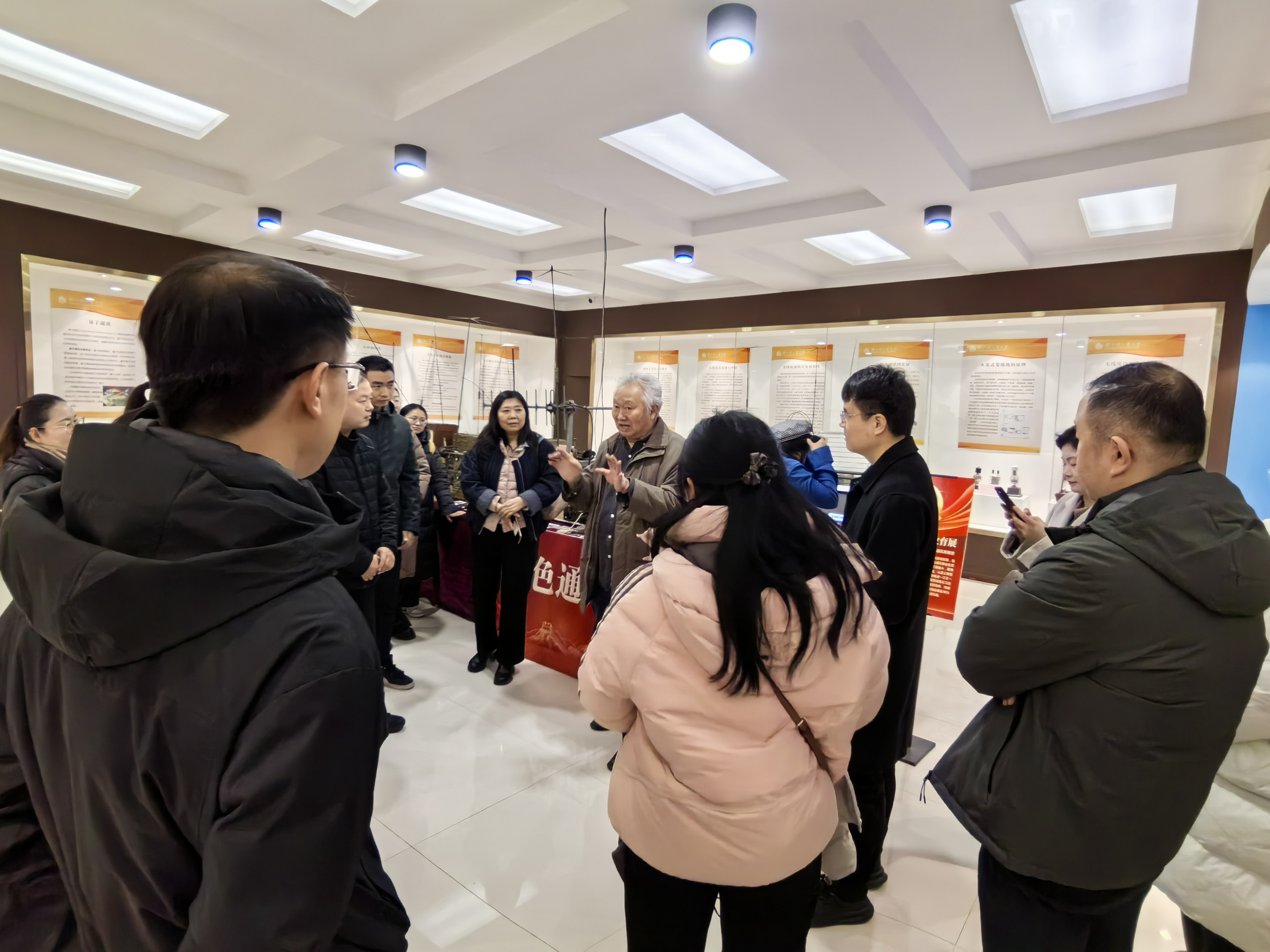 郑州轻工业大学MBA校友会首届年会顺利召开