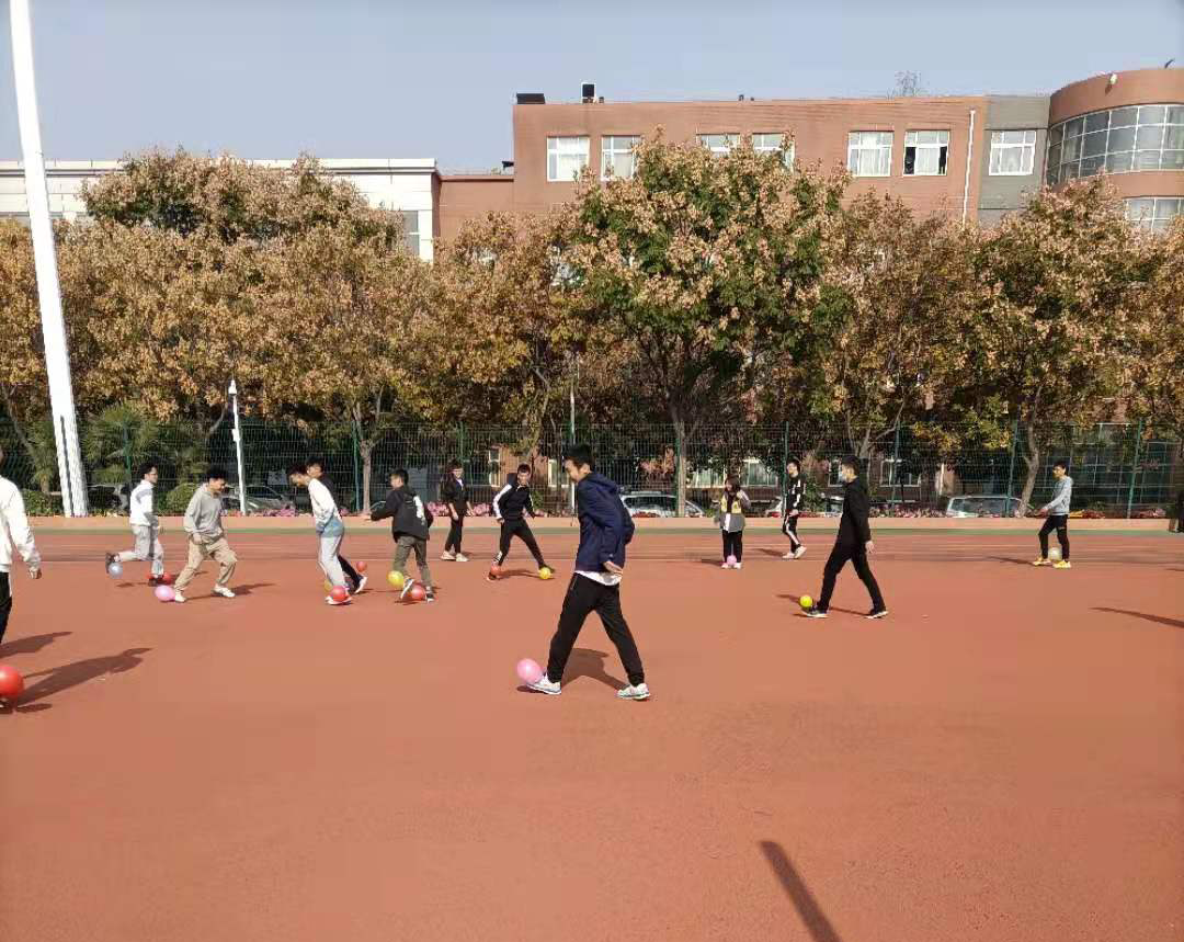 小学体育教案表格形式_小学体育课教案的标准格式范文_小学小学二年级体育课表格式教案